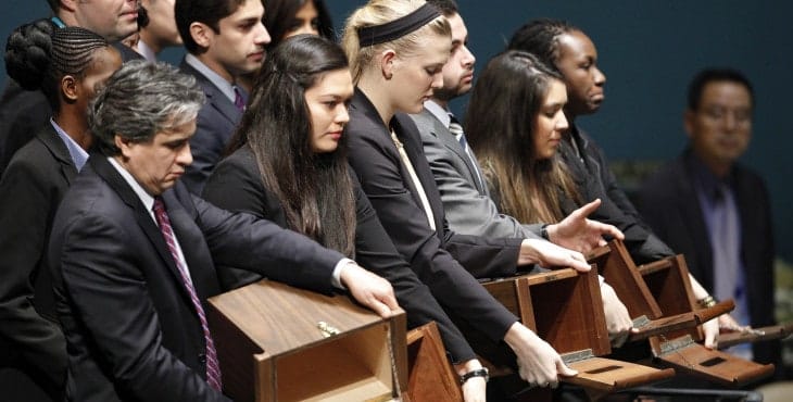 34th plenary meeting: of the General Assembly 67th session: 1. Election of seven members of the Committee for Programme and Coordination: note by the Secretary-General (A/67/125) [item 110 (a)] 2. Election of eighteen members of the Human Rights Council [item 110 (d)] first vote