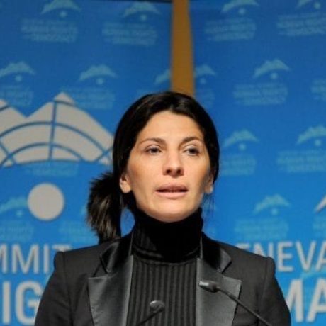 Anne-Isabelle Tollet